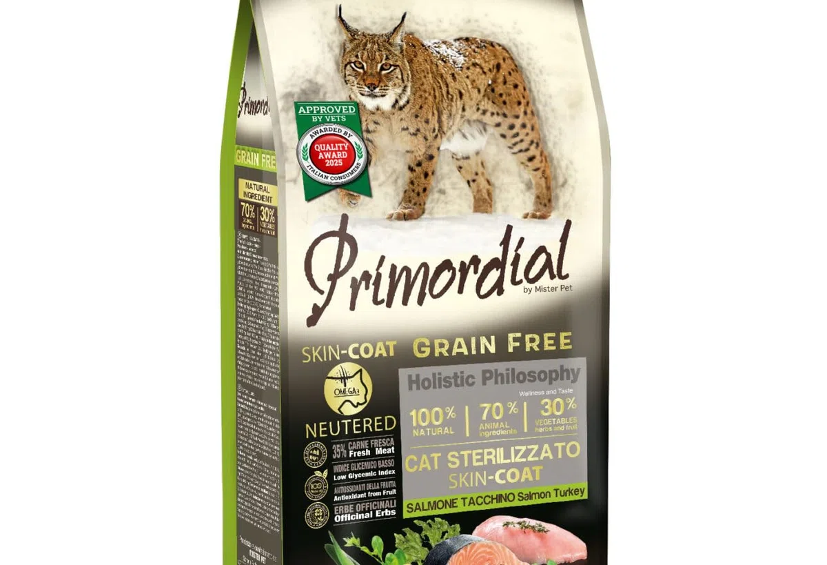 Comida seca para gatos esterilizados Skin Coat con salmón y pavo 6 kg