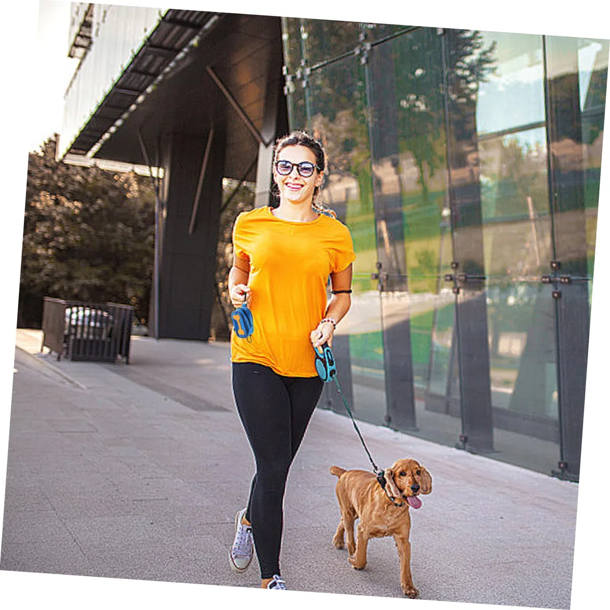 BESPORTBLE Bolsa Dispensadora para Excrementos de Perro con 8 Rollos, de Tela Oxford con Cremallera, para Paseos al Aire Libre