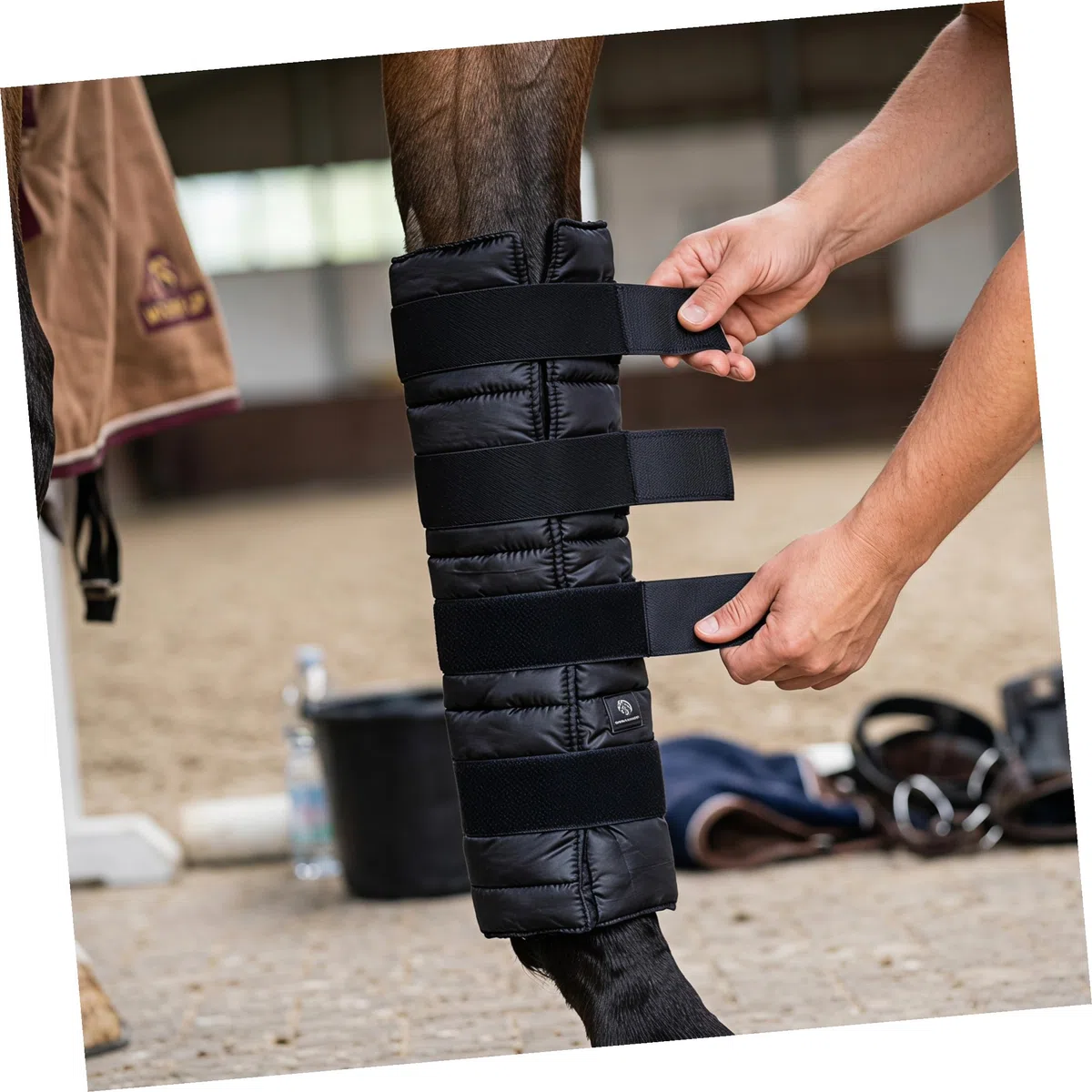 Operitacx Protector para Piernas de Caballo de Nylon Negro Ajuste Personalizado y Forma Ergonómica que Mantiene Frío Terapéutico, Resistente Abrasión para Entrenamiento Ecuestre y Establo