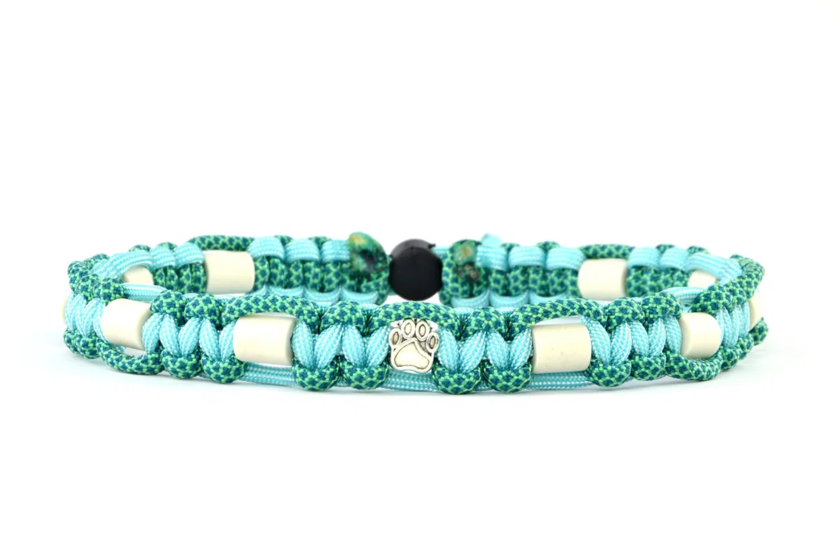 Collar para perro de cerámica EM, orgánico, natural, para pulgas, gato, perro, collar para joyas, collar de paracord (61-70 cm, menta)