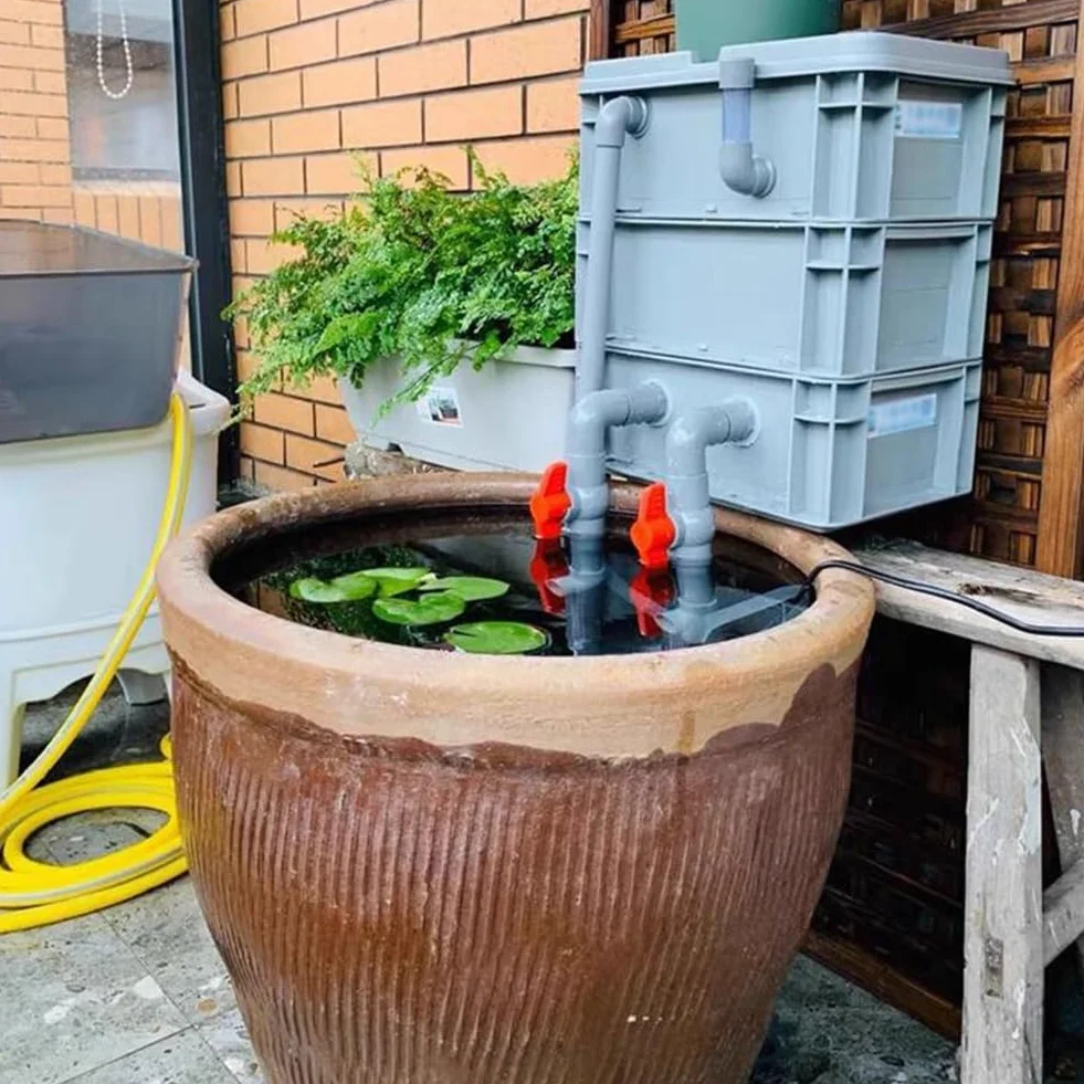 Filtro para Acuario, Caja de Goteo Externa con Efecto Cascada para peceras y estanques, Mejora la circulación del Agua - Requiere Montaje (Bomba y Material filtrante no incluidos).