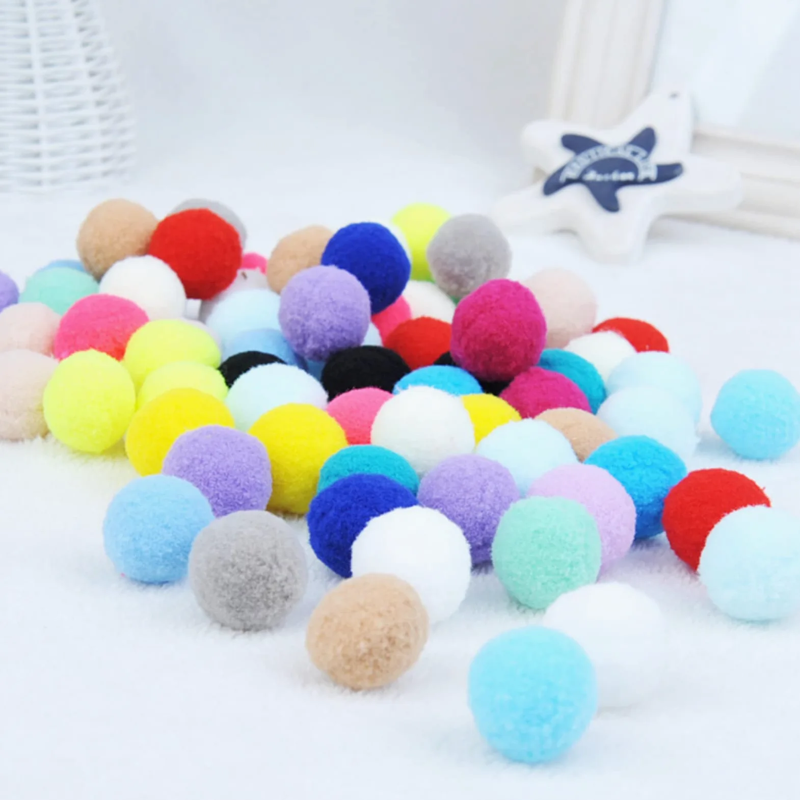 Juguetes para Gatos, Pelota de Peluche elástica for Gatos 2,5 cm, Juguete Interactivo Creativo y Colorido con pompón for Masticar, 100 Unidades