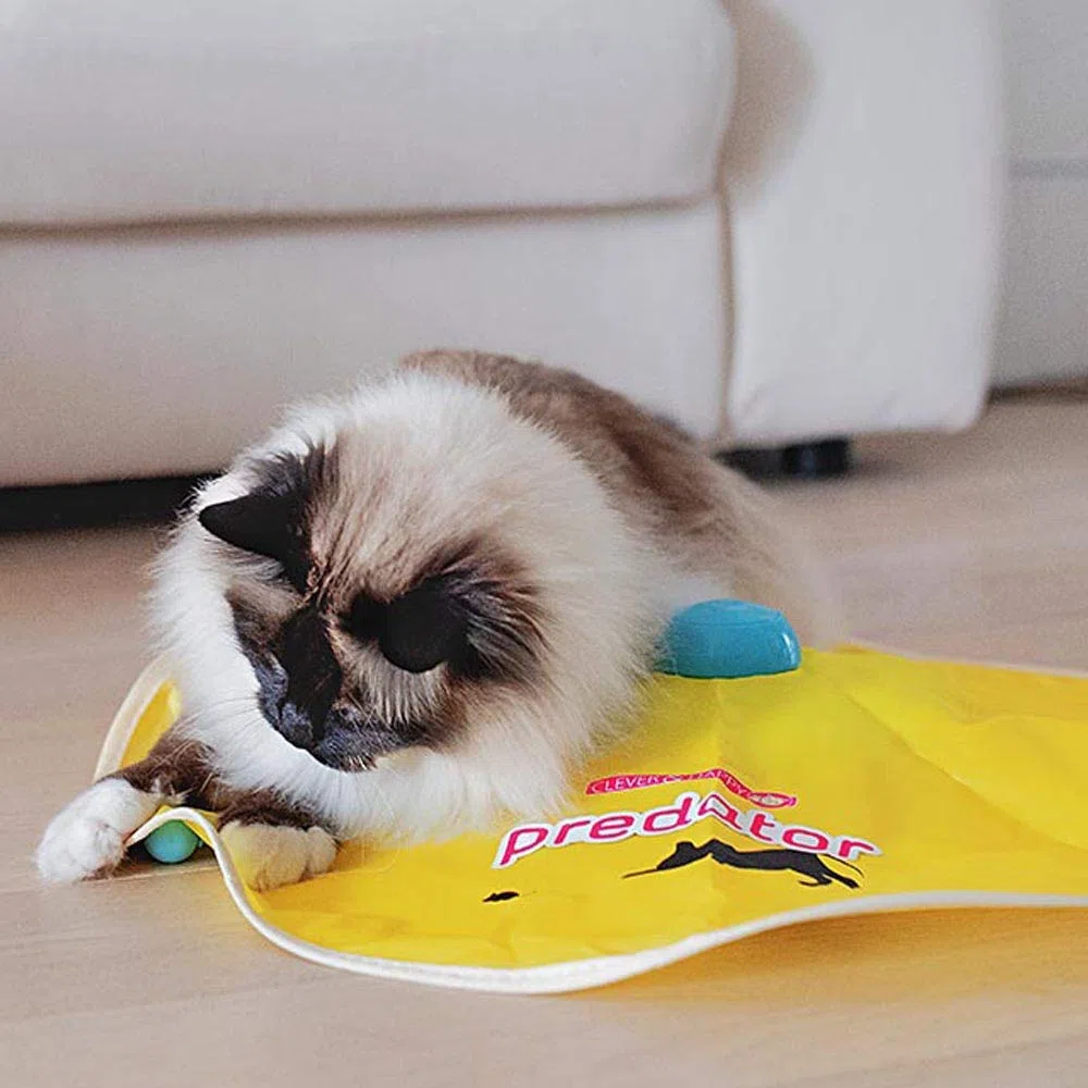 Ferplast Juguete para Gatos Predator, Juguete electrónico Interactivo para Gatos, Disco Giratorio, Que simula la Cola de un ratón moviéndose, Cuatro velocidades, Ø 61 x 8 cm