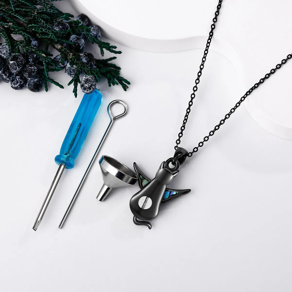 ONEFINITY Collar de urna de gato negro para cenizas, plata de ley, alas de ángel, recuerdo de gato, colgante conmemorativo para mascotas, regalo de joyería para mujeres y hombres