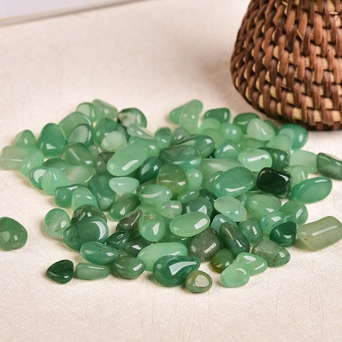 POPETPOP Piedras Ornamentales Verdes para Acuario y Jardín, Grava Irregular Resistente Diseño Innovador para Decoración de Peceras y Paisajismo