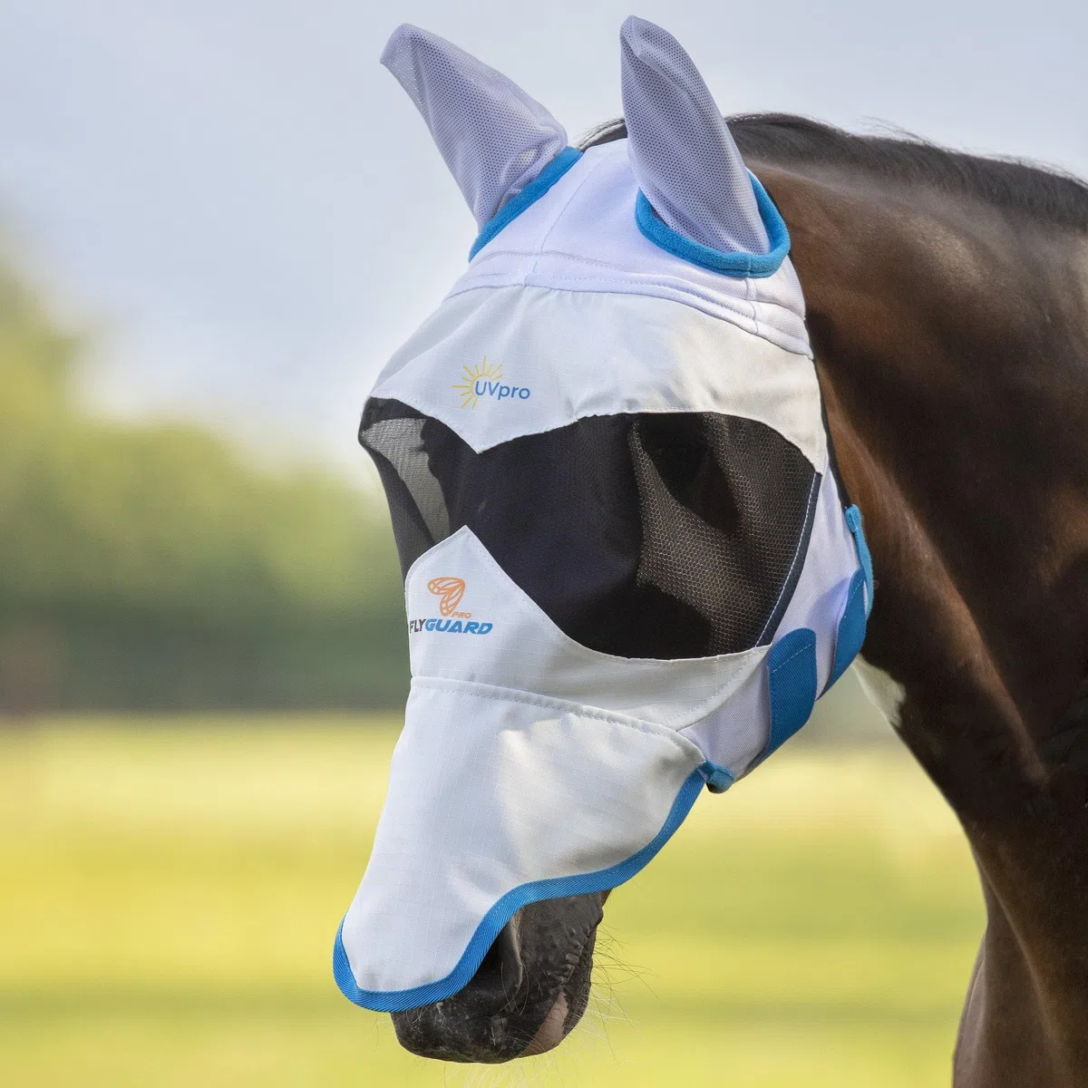 Shires Ultra Pro - Máscara antimoscas