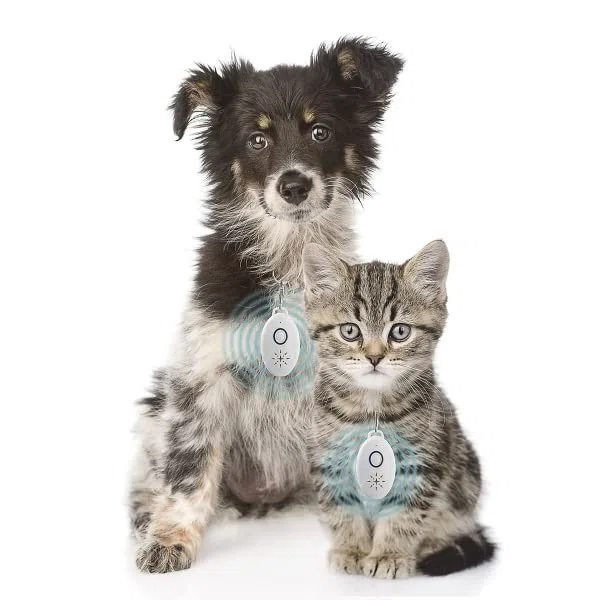 Repelente de pulgas ultrasónico portátil, Repelente de Mosquitos electrónico no tóxico Recargable por USB, Repelente de prevención de pulgas de Insectos Plaga para Perros, Gatos (2Pcs)