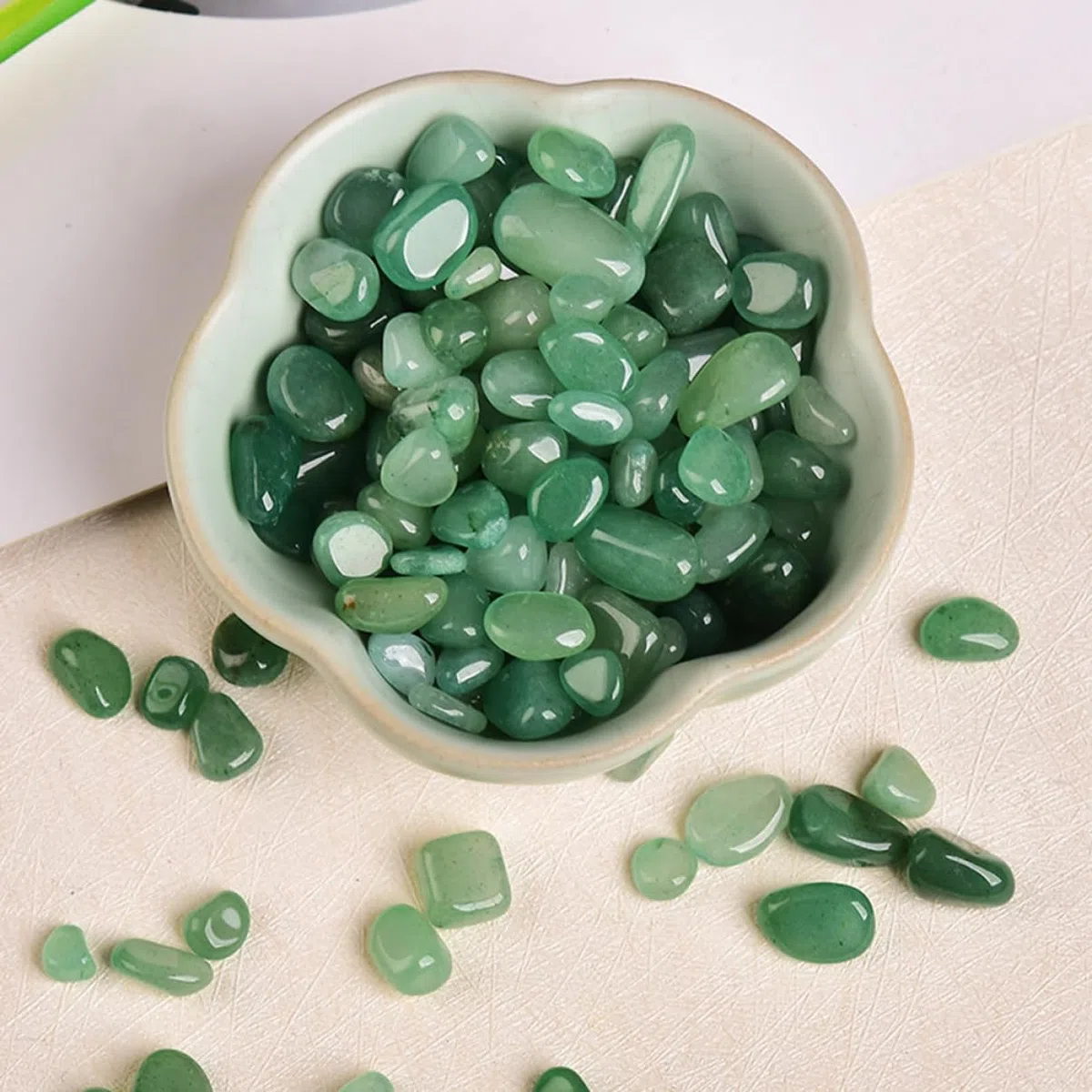 POPETPOP Piedras Ornamentales Verdes para Acuario y Jardín, Grava Irregular Resistente Diseño Innovador para Decoración de Peceras y Paisajismo