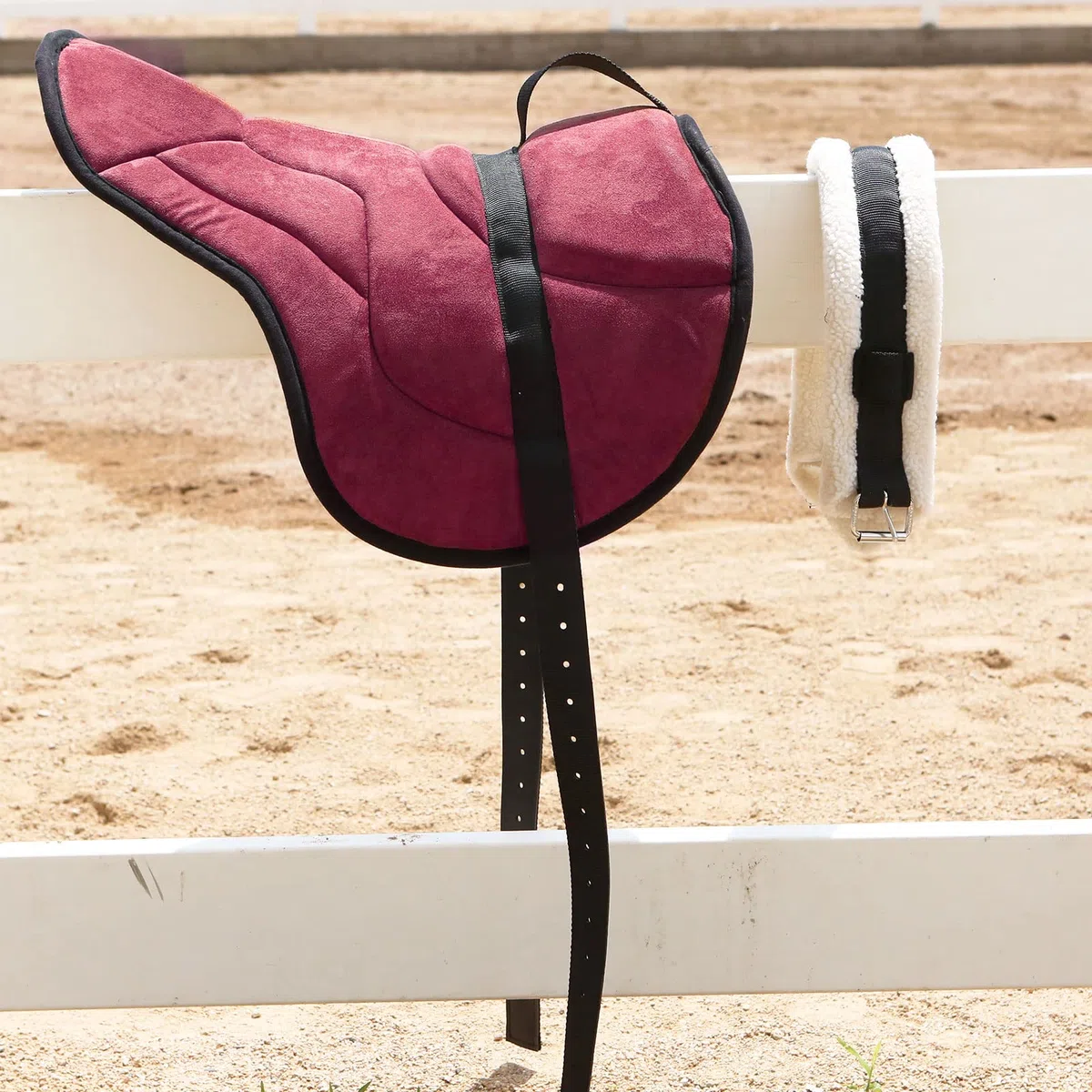 Harrison Howard - Almohadilla para Montar a Caballo con cincha